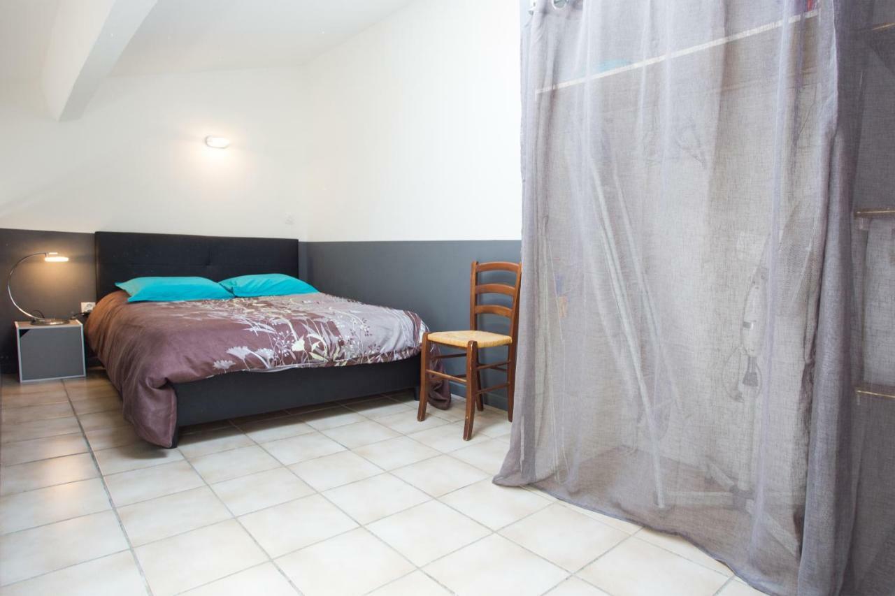 Duplex 4 Personnes A 200m De La Mer Hyeres